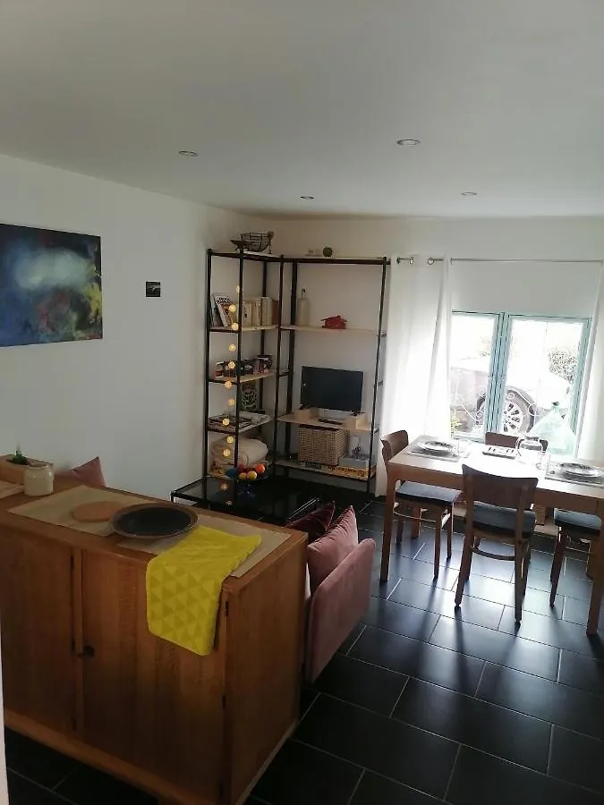 Gite La Maison La Saint-Aubin-d'Aubigne Holiday home