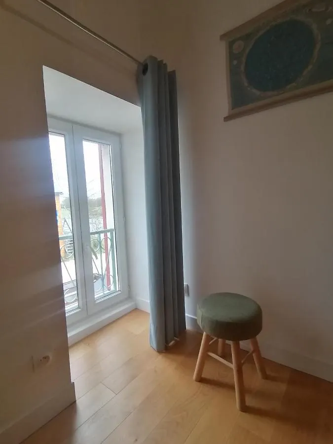Gite La Maison La Saint-Aubin-d'Aubigne